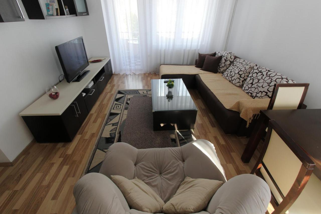 Kasumi Apartment Pristina Kültér fotó